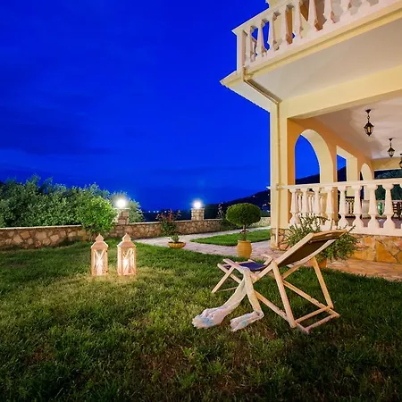 Gerovasis With Sea View Apartment